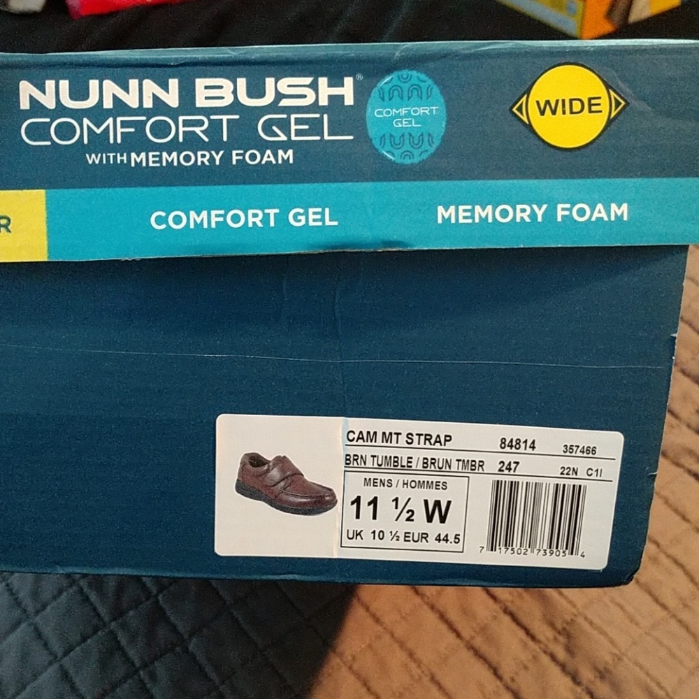 Men's shoes
